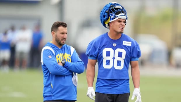 nick-caley-rams-patriots